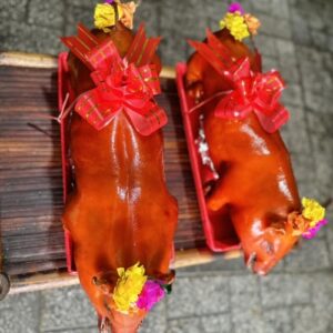 Heo Sữa Quay Trọng Lượng 10 Kg trở lên