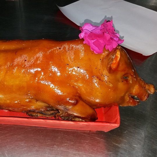 Heo Sữa Quay Trọng Lượng 6.5kg